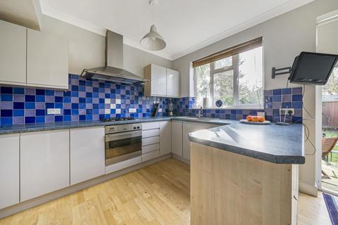 40 Sheringham Road, London, SE20 7YJ