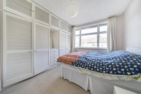 40 Sheringham Road, London, SE20 7YJ