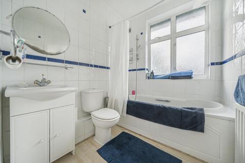 40 Sheringham Road, London, SE20 7YJ
