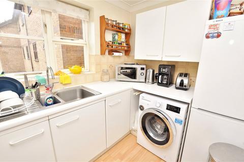 1 bedroom apartment to rent, Mangles Road, Guildford, Surrey, GU1