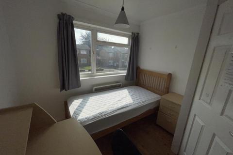 undefined, 159 Larksfield Englefield Green Surrey