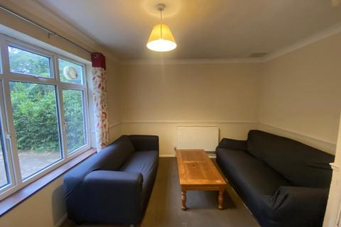 undefined, 2 Ilex Close Englefield Green Egham Surrey
