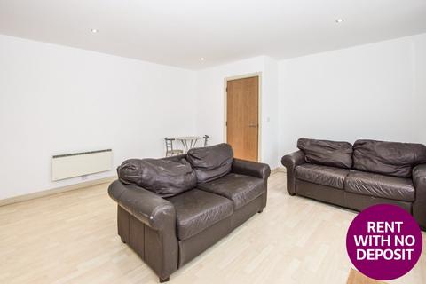 3 bedroom flat to rent, Sugar Mill Square, Salford, Manchester, M5