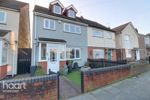 5 Pretoria Road, Romford, RM7 7AU