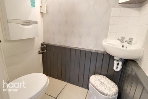 5 Pretoria Road, Romford, RM7 7AU