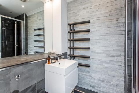 1 Regal Place, London, E3 2BG