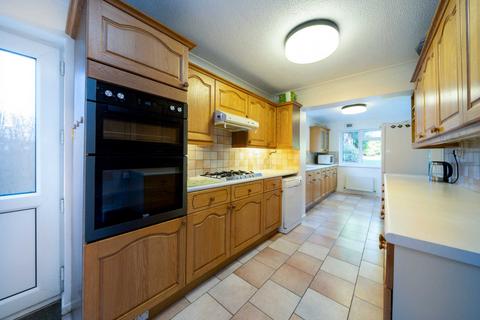 1 Fulmar Crescent, Hemel Hempstead, HP1 1SG