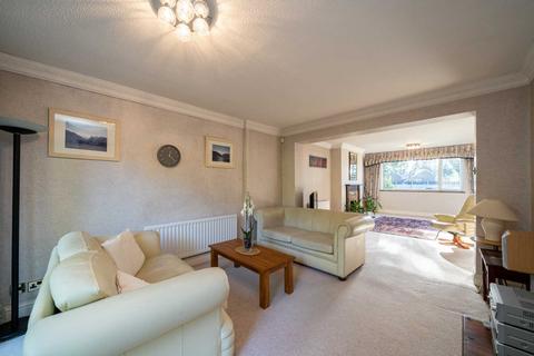 1 Fulmar Crescent, Hemel Hempstead, HP1 1SG