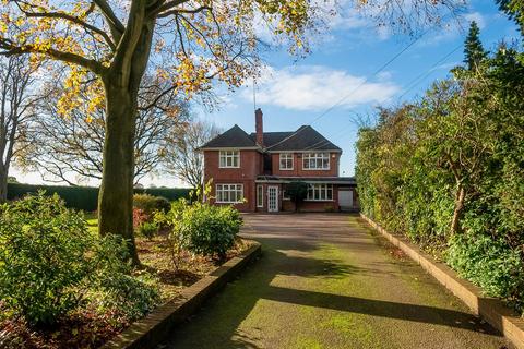 5 bedroom detached house for sale, Stoneleigh Road Coventry, Warwickshire, CV4 7AD