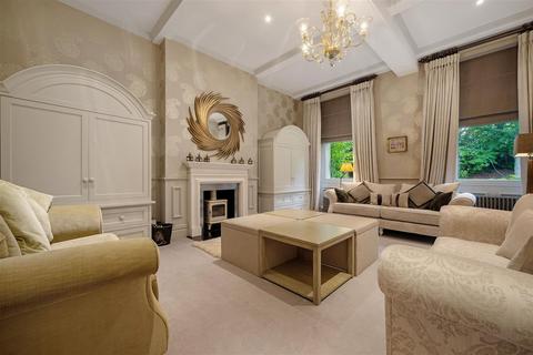 Highlands Whitworth Road, Darley Dale, Matlock, DE4 2HJ