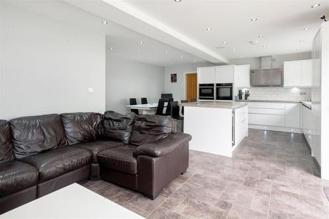 Silver Birches Three Ways, Haseley, Warwick, CV35 7LY
