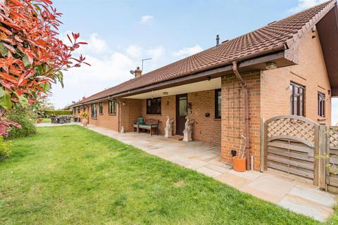 5 bedroom detached bungalow for sale, Overstone Road Sywell, Northamptonshire, NN6 0AW