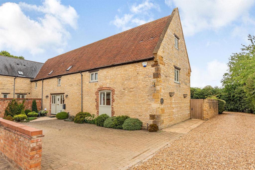 Grange Court, Horton, Northampton Northamptonshire NN7 2QU 4 bed barn conversion for sale £775,000