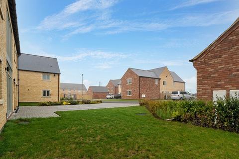 8 Coles Close, Little Harrowden, Wellingborough, NN9 5DD