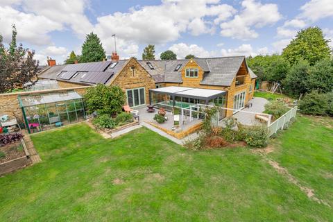 Home Farm House Daventry Road, Norton, Daventry, NN11 2ND