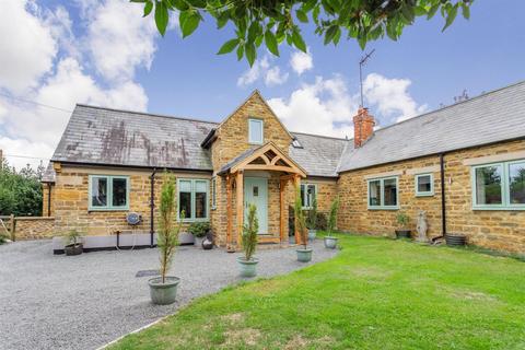 Home Farm House Daventry Road, Norton, Daventry, NN11 2ND