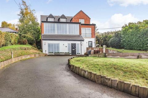 4 bedroom detached house for sale, Birmingham Road Bromsgrove, Worcestershire, B61 0HJ