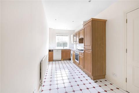 2 bedroom apartment to rent, Leathermarket Court, London, SE1