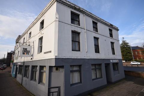 undefined, Flat 2, The Crossway