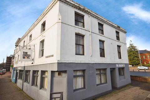undefined, Flat 2, The Crossway