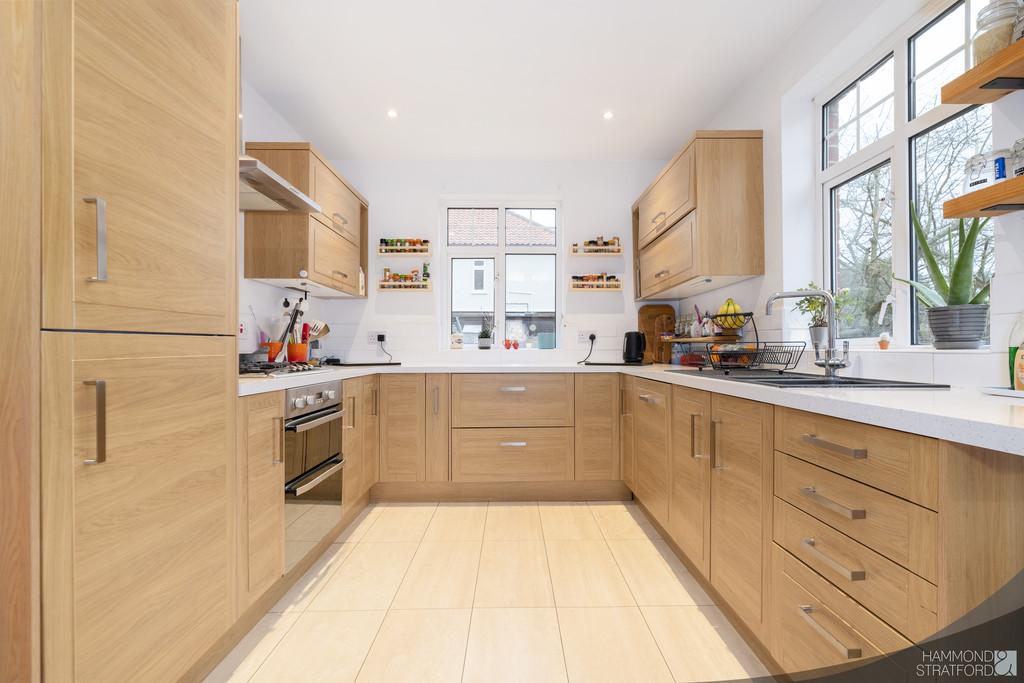 Brian Avenue, Norwich 4 bed semidetached house £550,000