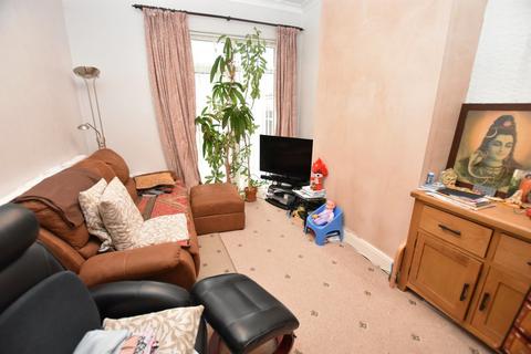 3 bedroom terraced house for sale, Stratford Road, Hall Green