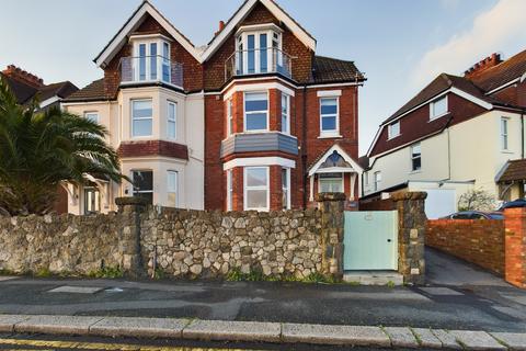 1 bedroom apartment to rent, Wear Bay Road, Folkestone