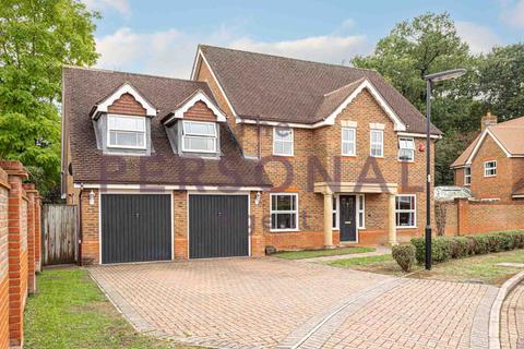 4 bedroom detached house to rent - Hendon Grove, Epsom