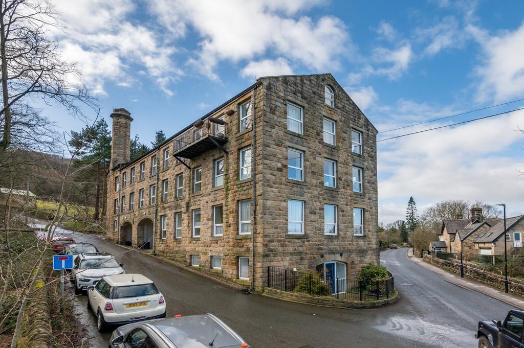 Birdcage Court, Otley, West Yorkshire, LS21 2 bed flat for sale £198,000