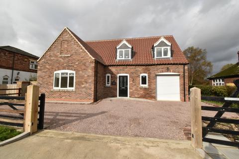 3 bedroom detached house for sale - West Bank, Saxilby, Lincoln