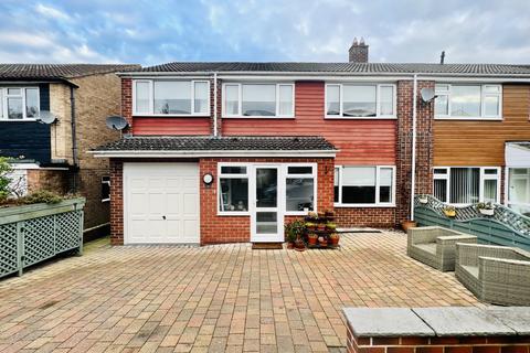 4 bedroom semi-detached house for sale - Wearside Drive, Durham, County Durham, DH1
