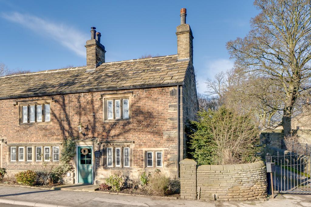The Griffin, Tong Lane, Tong Village 2 bed cottage for sale £360,000