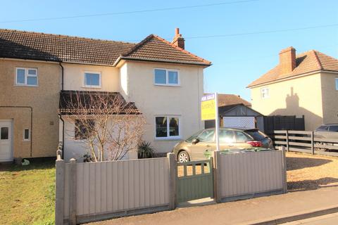 2 bedroom semi-detached house for sale - Oak Crescent, Potton