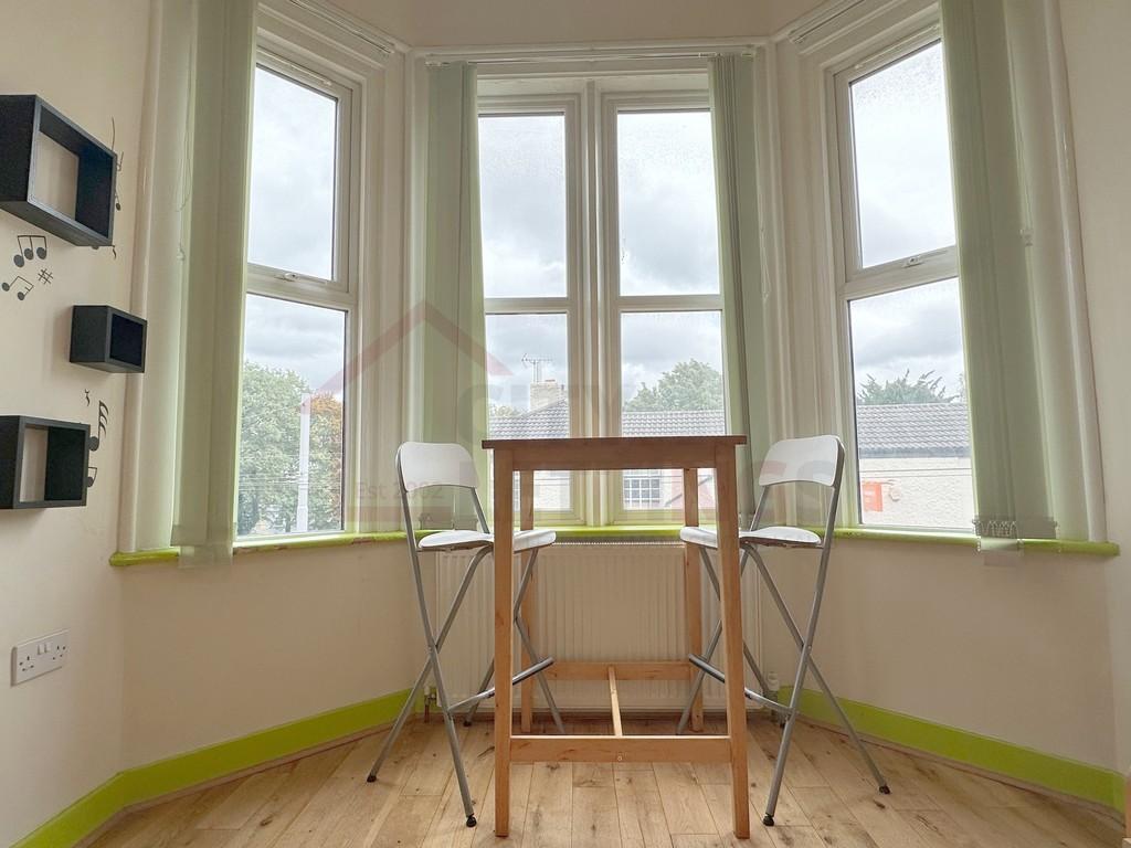 Apartment in Arboretum - View 2