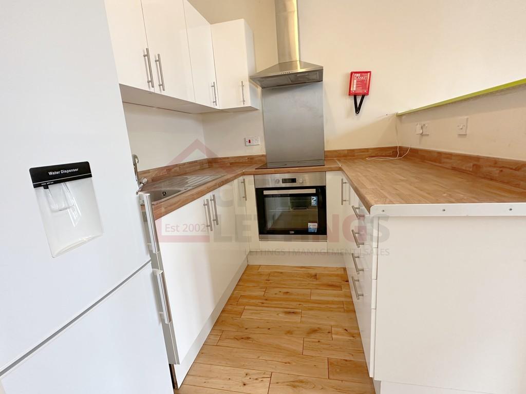 Apartment in Arboretum - View 3