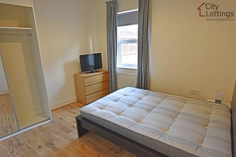 2 bedroom flat to rent, Arboretum Nottingham NG7