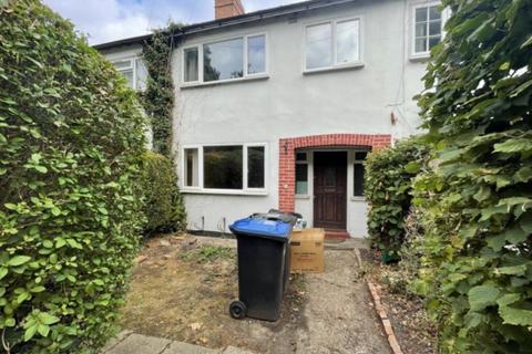 4 bedroom house to rent, 10 South Road Englefield Green Egham