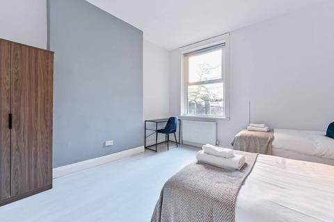 2 bedroom flat for sale, Camberwell Road, Camberwell, London, SE5
