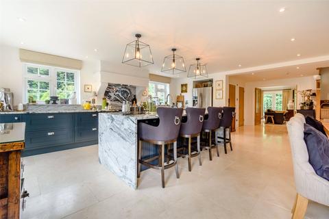 The White House, Frog Island Devon Road, South Darenth, Dartford, DA4 9AA