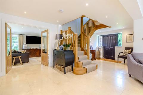 The White House, Frog Island Devon Road, South Darenth, Dartford, DA4 9AA
