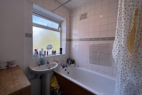 20 Mount Grove, Edgware, HA8 9SX