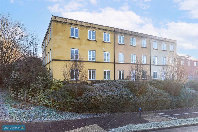 GROVE GATE 2 bed apartment - £72,500