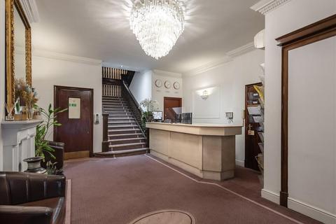 Serviced office to rent, 58-60 Kensington Church Street,Vicarage House,