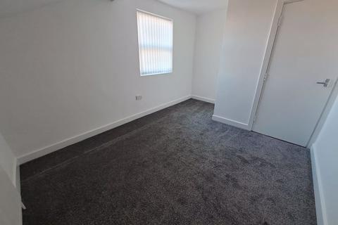3 bedroom apartment to rent - Adelaide Road, Liverpool