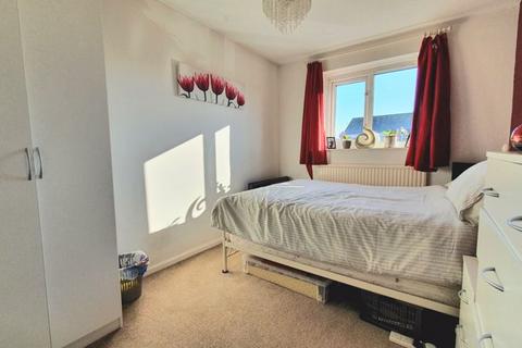16 Filbert Close, Abbeydale, Gloucester, GL4 5EX