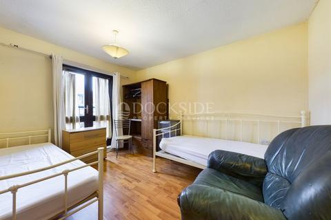 12 Fleetwood Court, London, E6 5XY