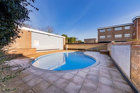 5 bedroom end of terrace house for sale - The Four Tubs, Bushey