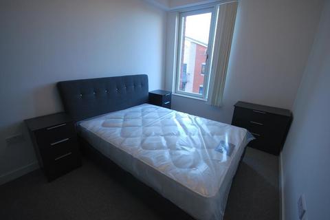 2 bedroom apartment to rent, Stretford Road, Hulme, Manchester, Lancashire, M15 5GF