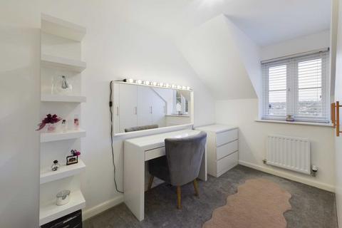 58 Pipit Walk, Hemel Hempstead, HP3 0FR