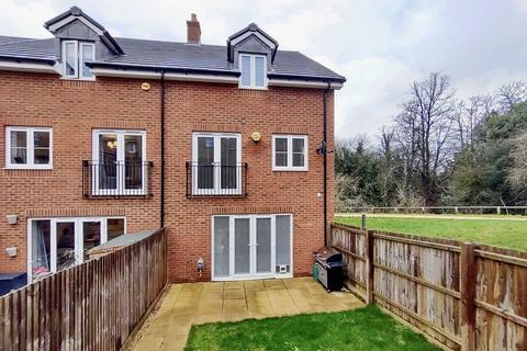 58 Pipit Walk, Hemel Hempstead, HP3 0FR